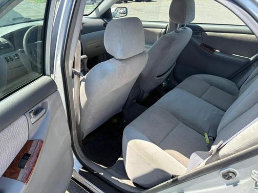 2007 Toyota Corolla LE