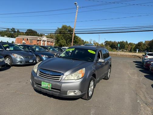 2010 Subaru Outback 2.5i Premium