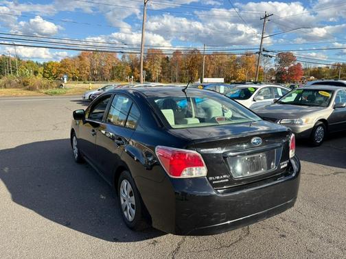 2013 Subaru Impreza 2.0i