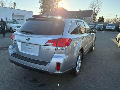 2014 Subaru Outback 2.5i Limited