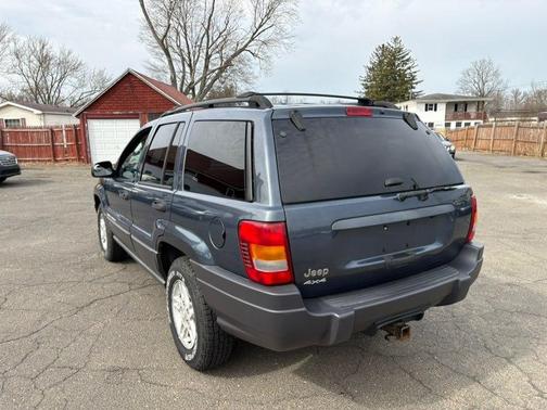 2004 Jeep Grand Cherokee Laredo