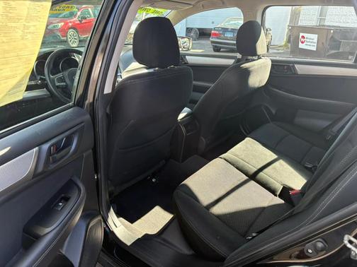 2016 Subaru Outback 2.5i