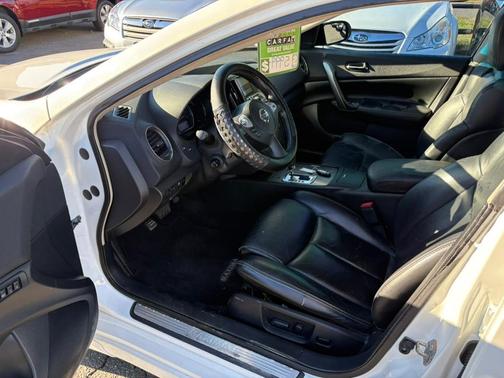 2012 Nissan Maxima SV