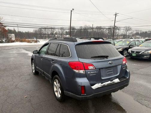 2013 Subaru Outback 2.5i Limited