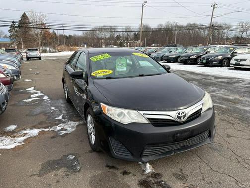 2013 Toyota Camry LE