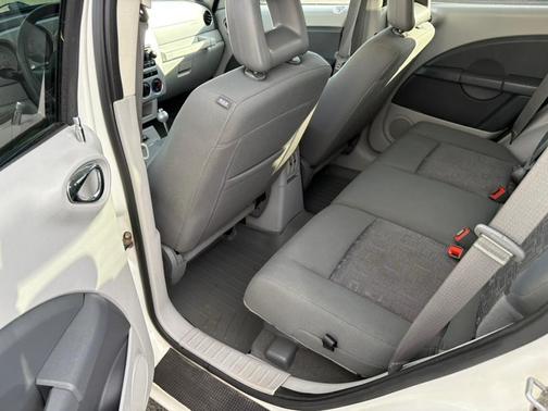 2010 Chrysler PT Cruiser Classic