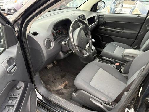 2009 Jeep Compass Sport