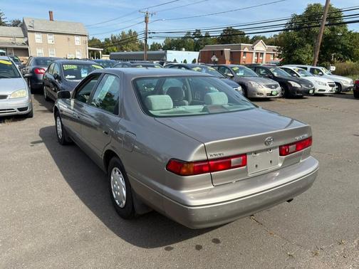 1998 Toyota Camry LE