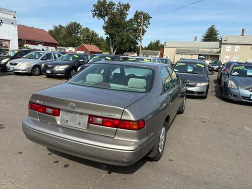 1998 Toyota Camry LE