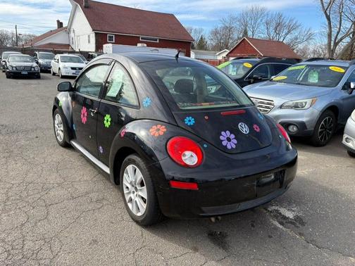 2008 Volkswagen New Beetle S