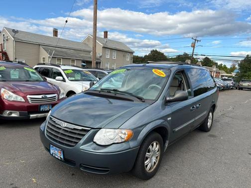 2007 Chrysler Town & Country Touring