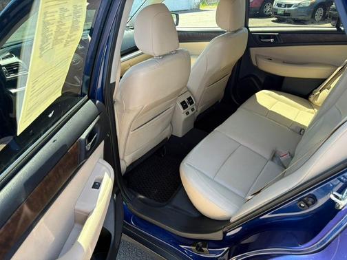 Lapis Blue Pearl 2015 Subaru Outback 2.5i Limited