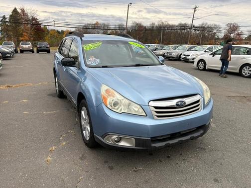 2010 Subaru Outback 2.5i Premium