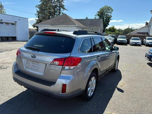 2011 Subaru Outback 3.6R Limited