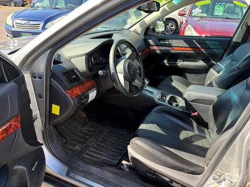 2011 Subaru Outback 3.6R Limited