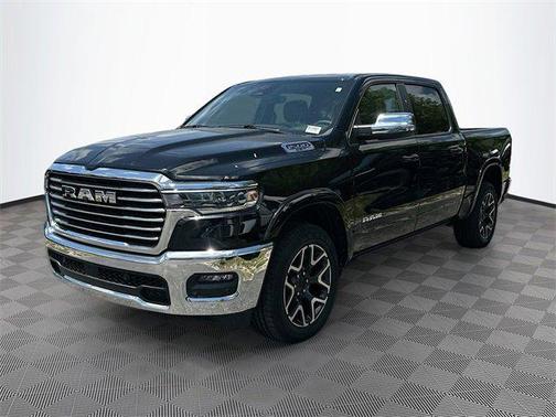 2025 RAM 1500 Laramie Crew Cab 4x4 57' Box