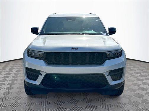 2024 Jeep Grand Cherokee Altitude X 4x2