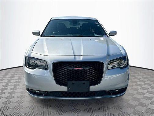 2022 Chrysler 300 S