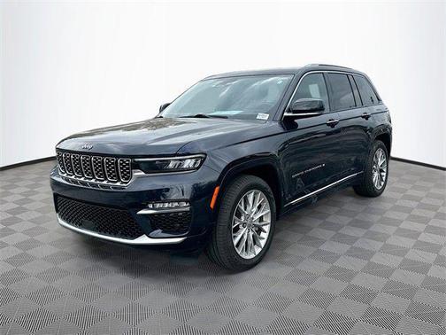 2023 Jeep Grand Cherokee Summit 4x4