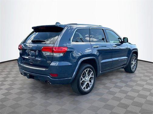 2021 Jeep Grand Cherokee Overland 4X2