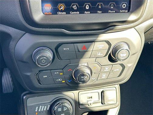 2023 Jeep Renegade Trailhawk 4x4