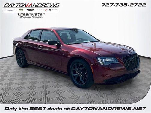 2023 Chrysler 300 Touring