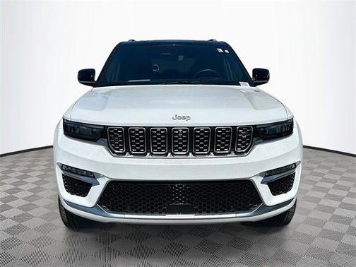 2023 Jeep Grand Cherokee Summit 4x4