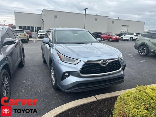 2021 Toyota Highlander LE