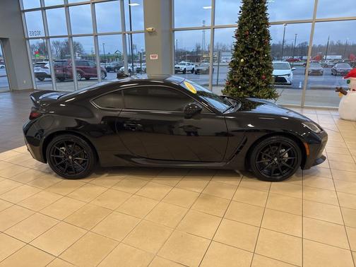 2023 Toyota GR86 Premium