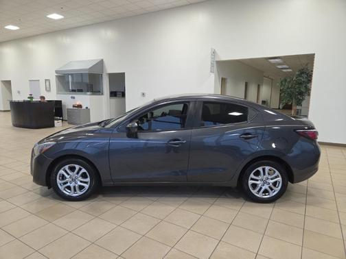 2018 Toyota Yaris iA Base