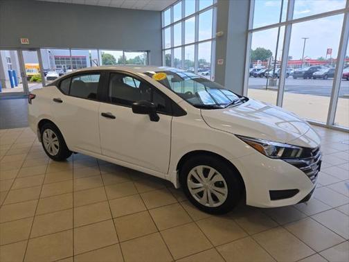 2024 Nissan Versa 1.6 S
