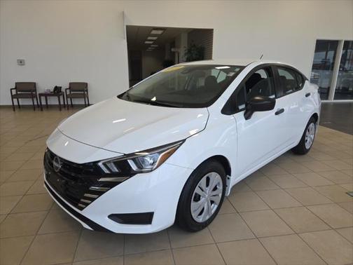 2024 Nissan Versa 1.6 S