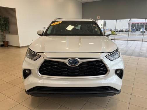 2023 Toyota Highlander Hybrid XLE