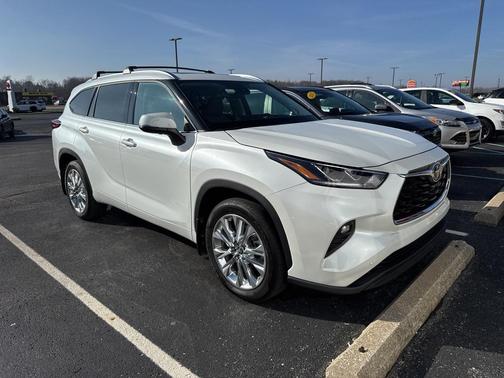 2023 Toyota Highlander Limited