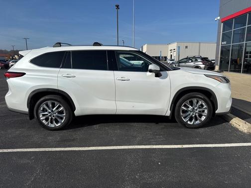 2023 Toyota Highlander Limited