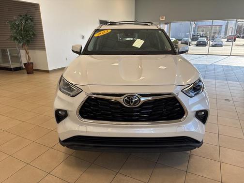 2023 Toyota Highlander Limited
