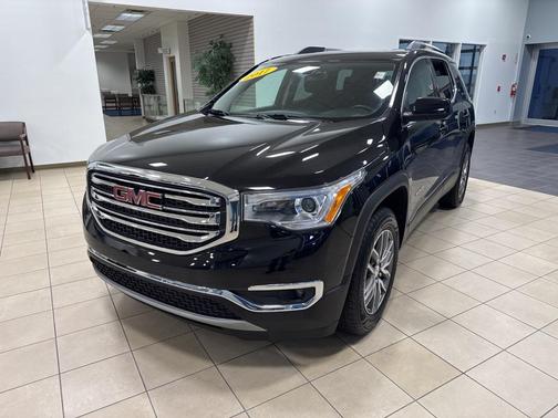 2017 GMC Acadia SLE-2