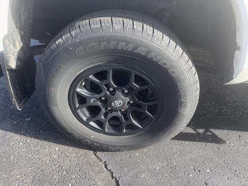 2020 Toyota Tacoma SR5