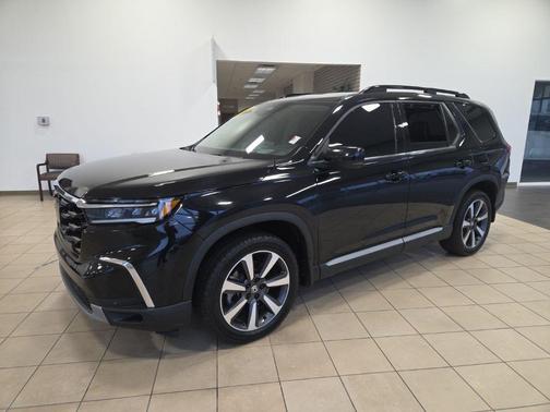 2023 Honda Pilot Elite