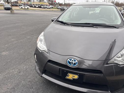 2014 Toyota Prius c Three