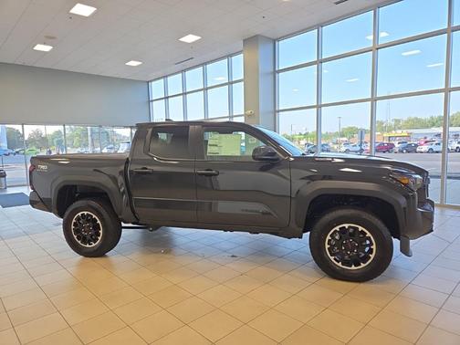 2025 Toyota Tacoma Hybrid TRD Off Road