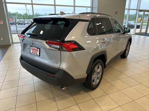 2022 Toyota RAV4 Hybrid XLE