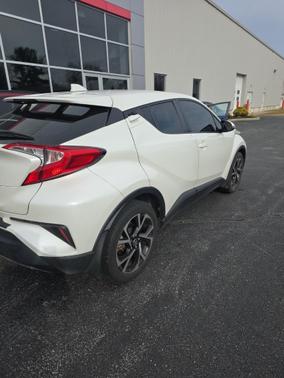 2020 Toyota C-HR LE