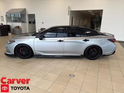 2019 Toyota Avalon Touring