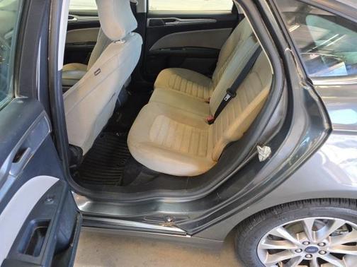 2019 Ford Fusion S