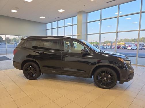 2022 Honda Pilot Black Edition