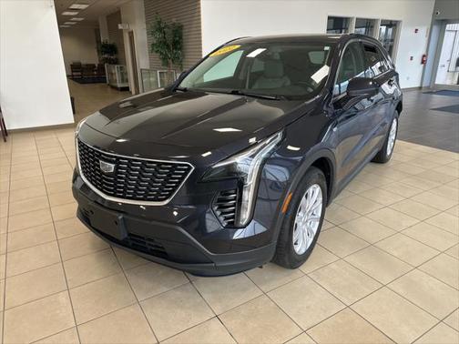 2022 Cadillac XT4 Luxury