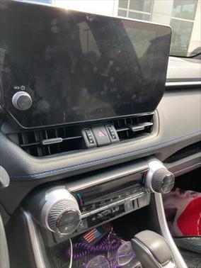 2023 Toyota RAV4 Hybrid SE