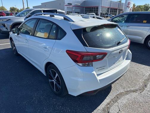 2023 Subaru Impreza 2.0i Premium