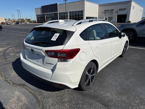 2023 Subaru Impreza 2.0i Premium